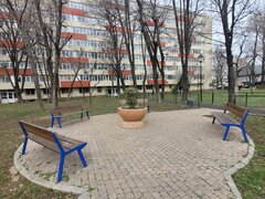 Sector 4, Eroii Revolutiei, P-ta Progresu, zona superba, bloc civilizat